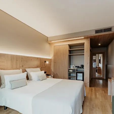 Hotell Minho 4*