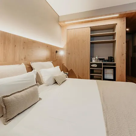 Minho Hotel 4*