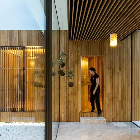 Minho Hotel